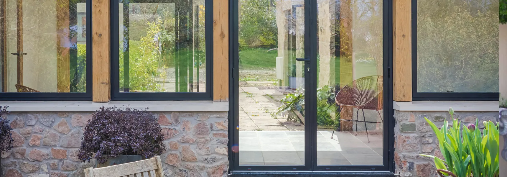 8 reasons to choose us for your aluminum windows and doors