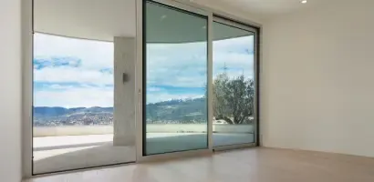 An insider’s view on the progress of aluminum glass doors