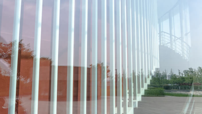 glass-wall-systems-the-future-of-indoor-outdoor-living-banner-3-1751294002